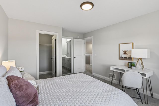 16545 Duluth Trail, Lakeville, MN 55044