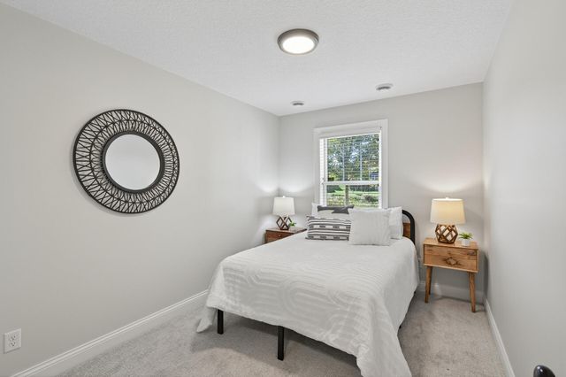 16545 Duluth Trail, Lakeville, MN 55044