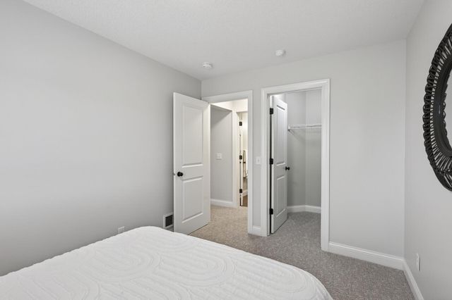 16545 Duluth Trail, Lakeville, MN 55044