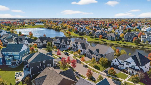 16545 Duluth Trail, Lakeville, MN 55044