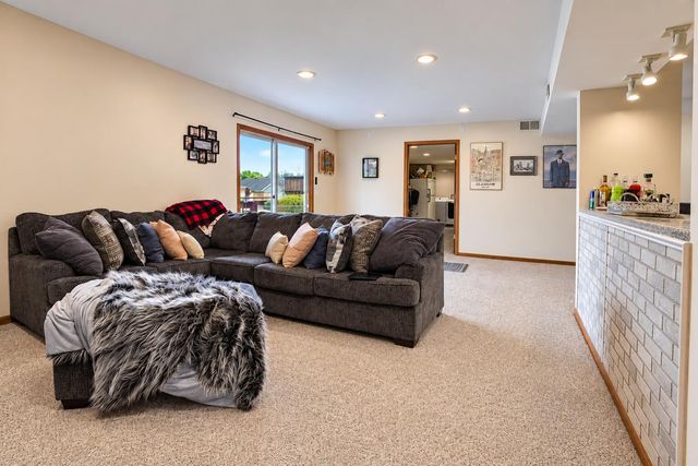 1602 Krame Drive, Crown Point, IN 46307