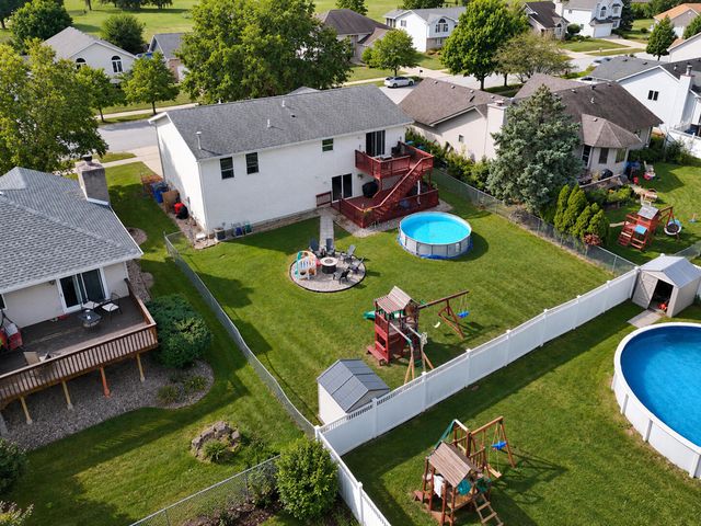 1602 Krame Drive, Crown Point, IN 46307