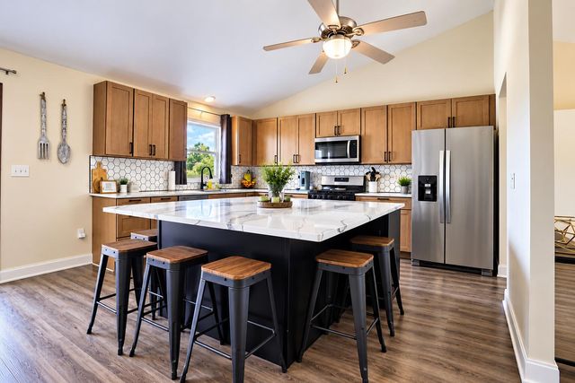 1602 Krame Drive, Crown Point, IN 46307