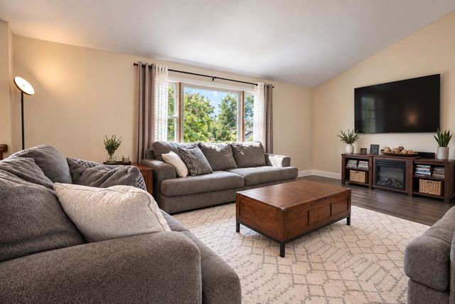 1602 Krame Drive, Crown Point, IN 46307