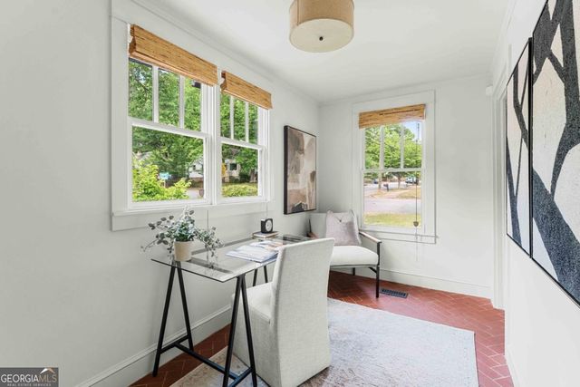 749 Stokeswood Avenue SE, Atlanta, GA 30316