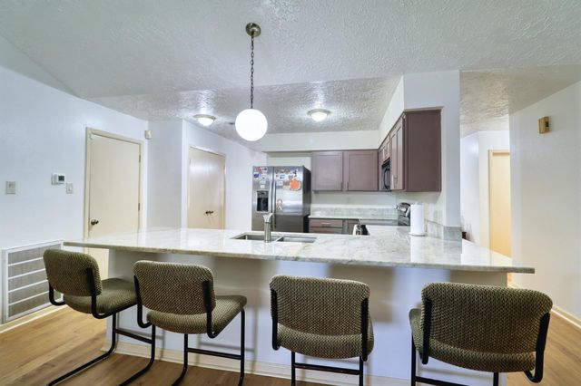 3446 Cheaney Drive, Houston, TX 77066