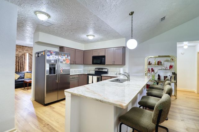 3446 Cheaney Drive, Houston, TX 77066