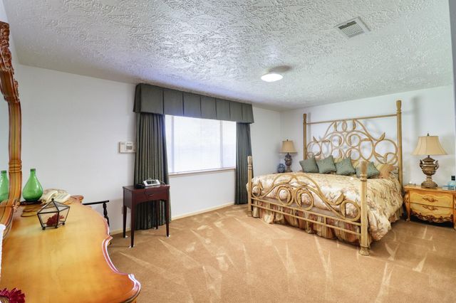 3446 Cheaney Drive, Houston, TX 77066