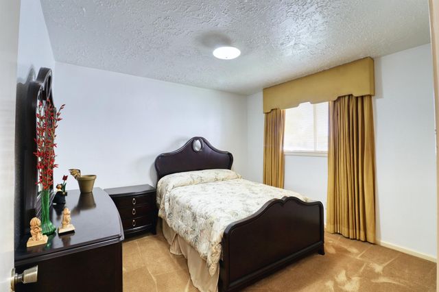 3446 Cheaney Drive, Houston, TX 77066