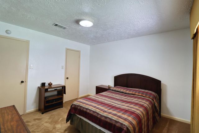 3446 Cheaney Drive, Houston, TX 77066