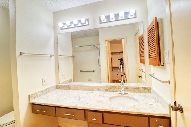 3446 Cheaney Drive, Houston, TX 77066