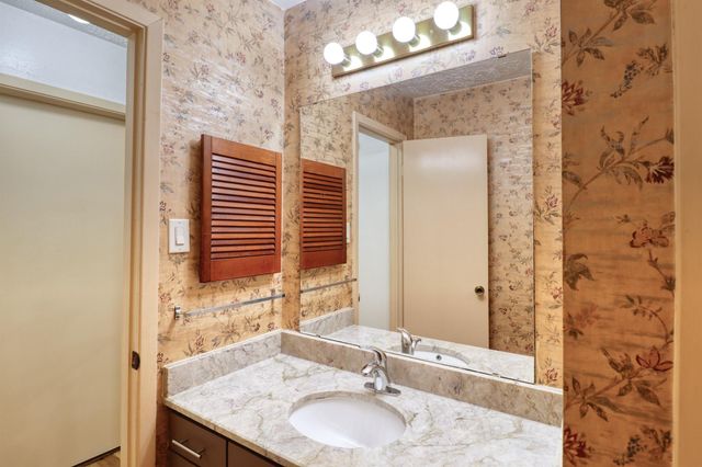 3446 Cheaney Drive, Houston, TX 77066