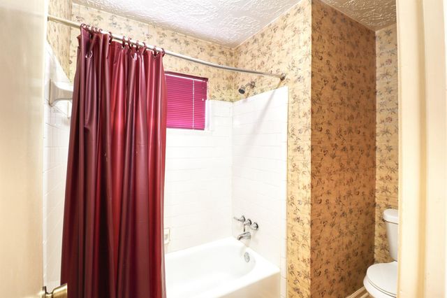 3446 Cheaney Drive, Houston, TX 77066