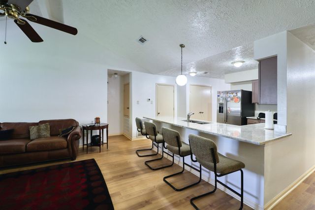 3446 Cheaney Drive, Houston, TX 77066