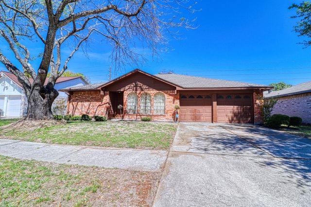 3446 Cheaney Drive, Houston, TX 77066