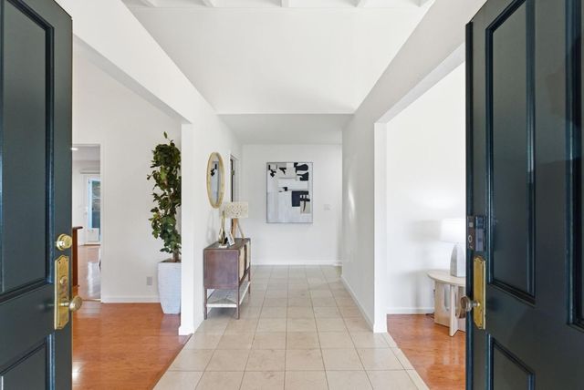 1115 Covington Road, Los Altos, CA 94024