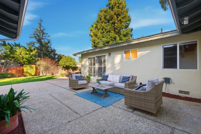 1115 Covington Road, Los Altos, CA 94024