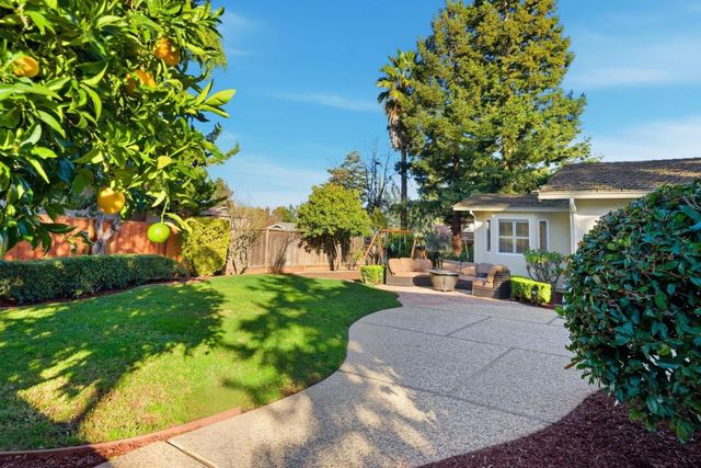 1115 Covington Road, Los Altos, CA 94024