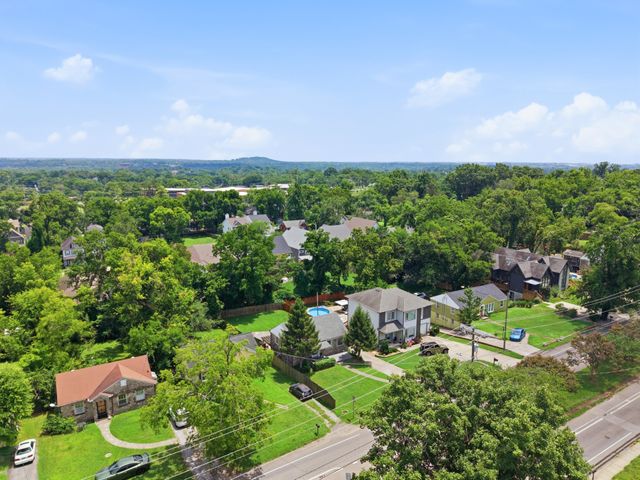 1901 Riverside Dr, Nashville, TN 37216