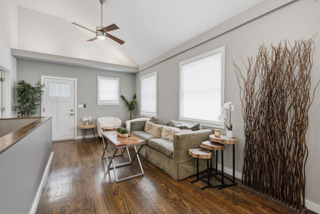 1901 Riverside Dr, Nashville, TN 37216