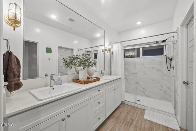 3312 Rustic Woods Lane, Bakersfield, CA 93314