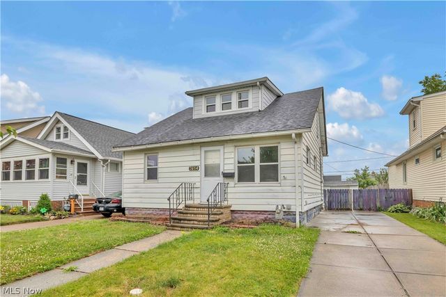 7614 Spring Garden Road, Parma, OH 44129