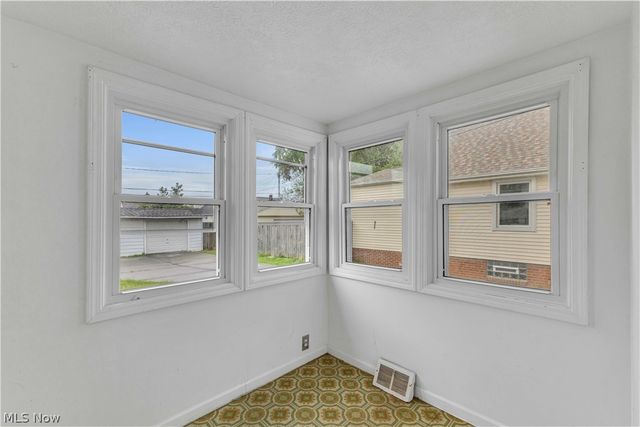 7614 Spring Garden Road, Parma, OH 44129