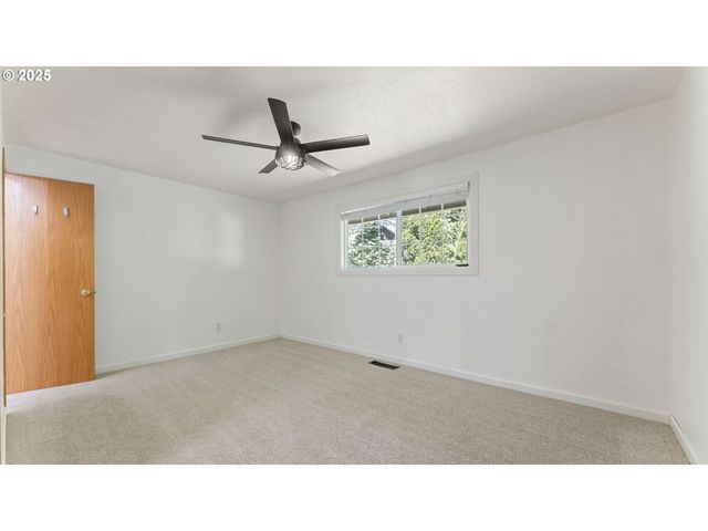 191 Ne 33RD Ct, Hillsboro, OR 97124