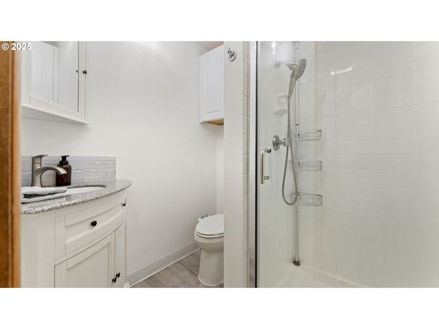191 Ne 33RD Ct, Hillsboro, OR 97124
