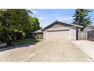 191 Ne 33RD Ct, Hillsboro, OR 97124