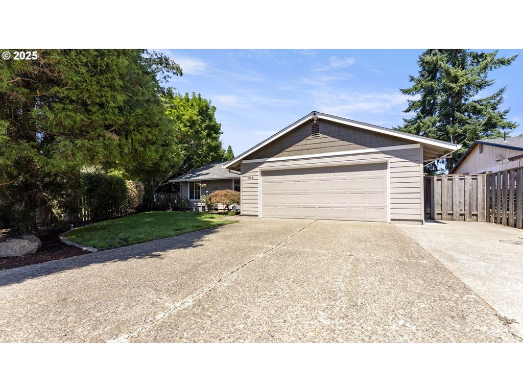191 Ne 33RD Ct, Hillsboro, OR 97124