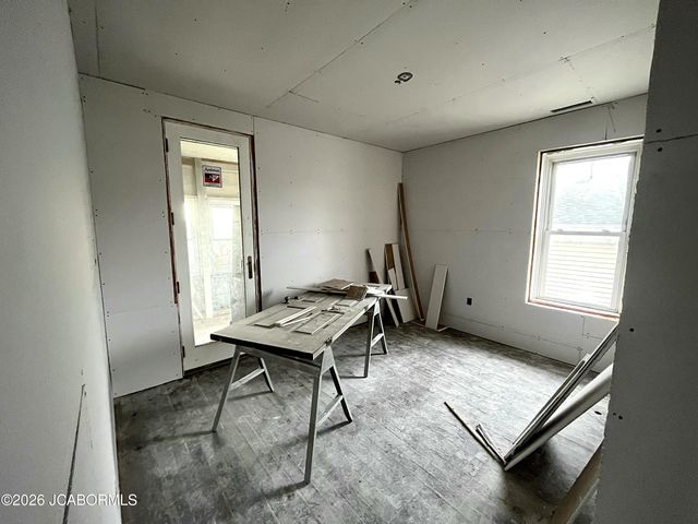 1405 W MAIN STREET, Jefferson City, MO 65109