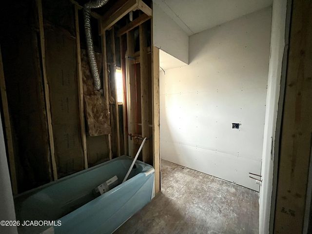 1405 W MAIN STREET, Jefferson City, MO 65109