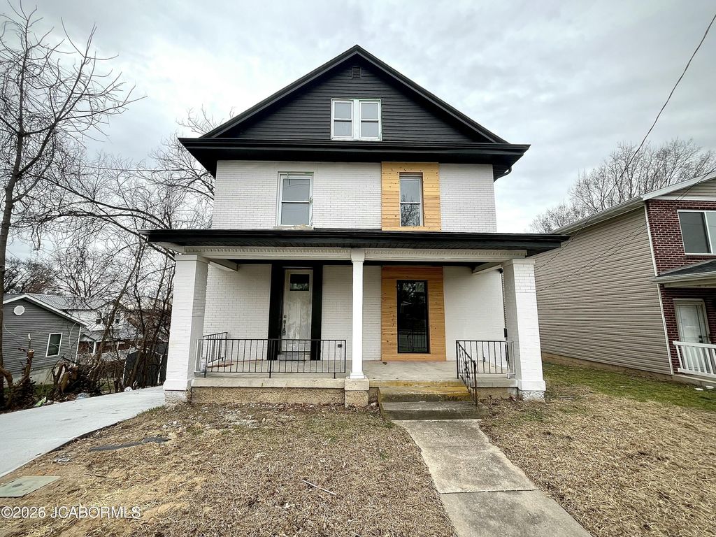 1405 W MAIN STREET, Jefferson City, MO 65109