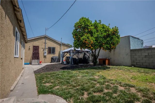 720 e 95th st, Los Angeles, CA 90002