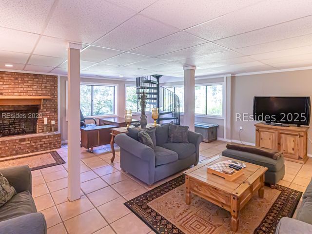 21 Oconnor Rd, Hilton Head Island, SC 29926