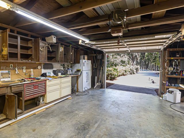 21 Oconnor Rd, Hilton Head Island, SC 29926