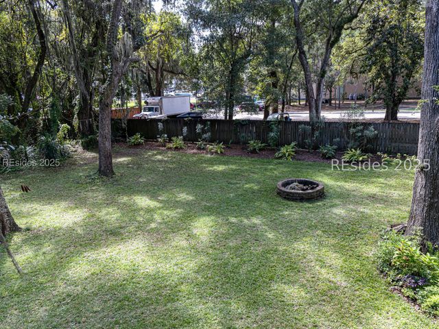 21 Oconnor Rd, Hilton Head Island, SC 29926