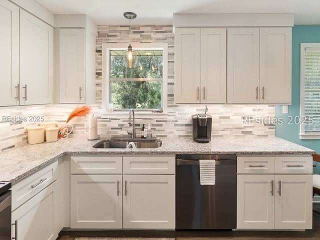 21 Oconnor Rd, Hilton Head Island, SC 29926