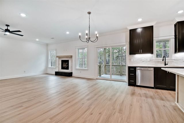 4 Forfar Drive, Bella Vista, AR 72715