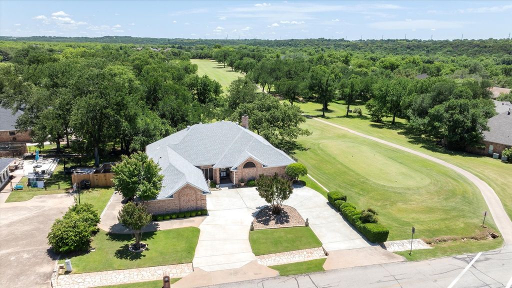 9031 Bontura Road, Granbury, TX 76049