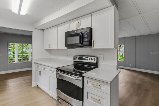 518 W PLANTATION BOULEVARD, Lake Mary, FL 32746