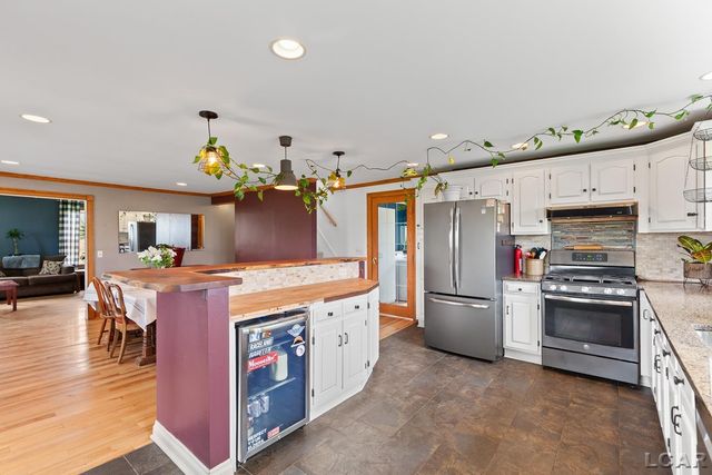 1908 E Us-12 Highway, Clinton, MI 49236