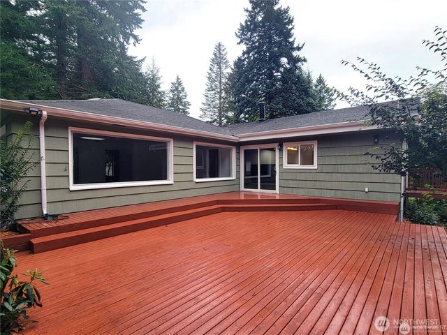 13721 409th Avenue SE, North Bend, WA 98045