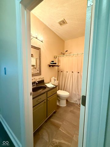 10002 New Dawn Place, Avon, IN 46123