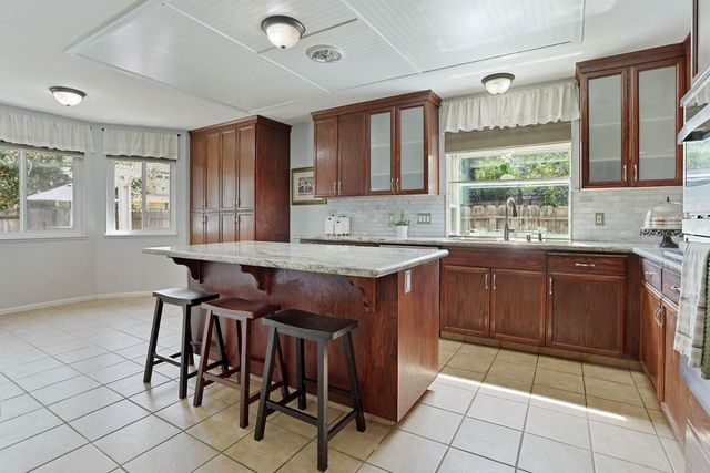 2210 W River Dr, Stockton, CA 95204