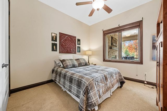 8219 W Meadow Park, Wichita, KS 67205