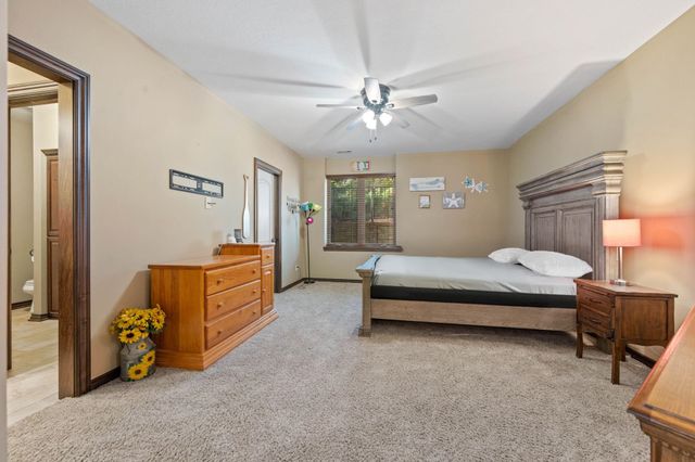 8219 W Meadow Park, Wichita, KS 67205