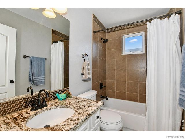 1414 Canal Drive, Windsor, CO 80550