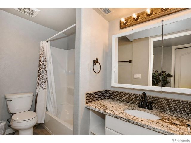 1414 Canal Drive, Windsor, CO 80550